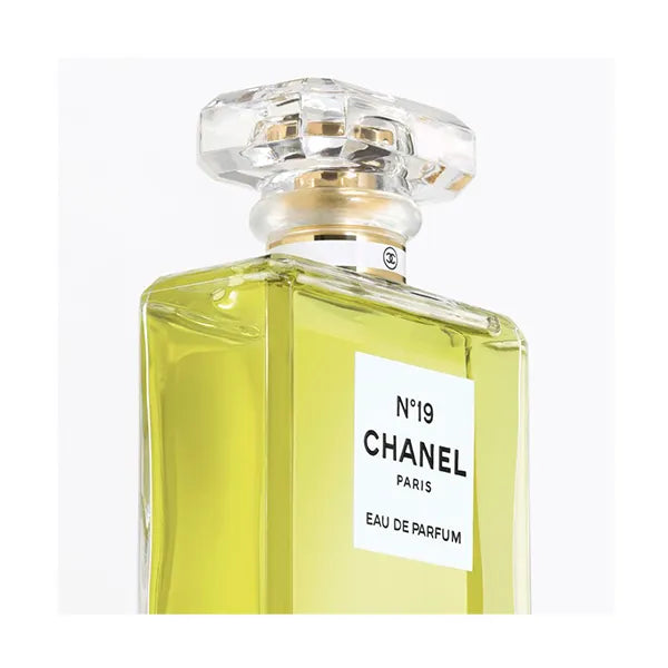 Nº19 CHANEL Eau de Parfum
